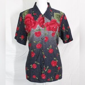 Vintage Member Ladies High Fashion Short Sleeve Button-Up Top W/Red Rose Print